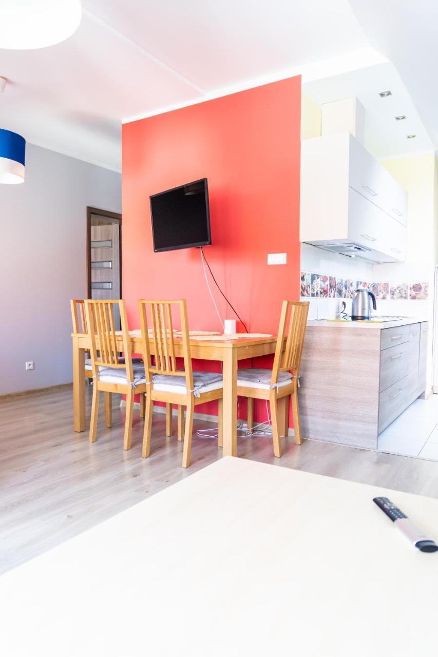 Apartament Widok Cieplice Apartment Jelenia Gora Bagian luar foto